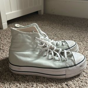 Grey platform converse